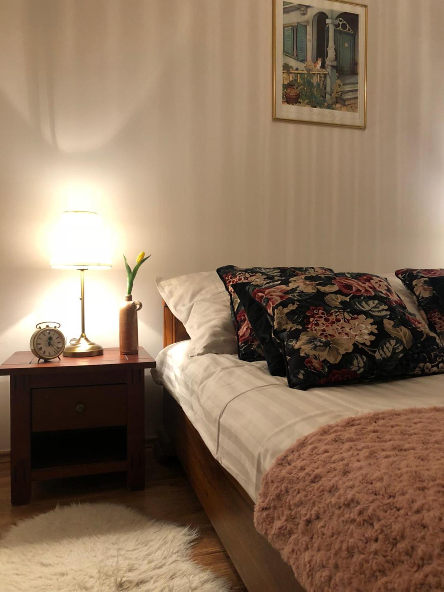 Janicsar Garden Apartman Eger Bagian luar foto